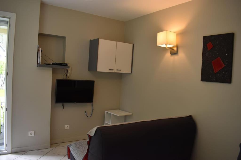 Le Fsi .Confort*Wifi*Parking*Ski - Cure Thermale-Les Lodges De Sandrine Ла-Лешер Экстерьер фото